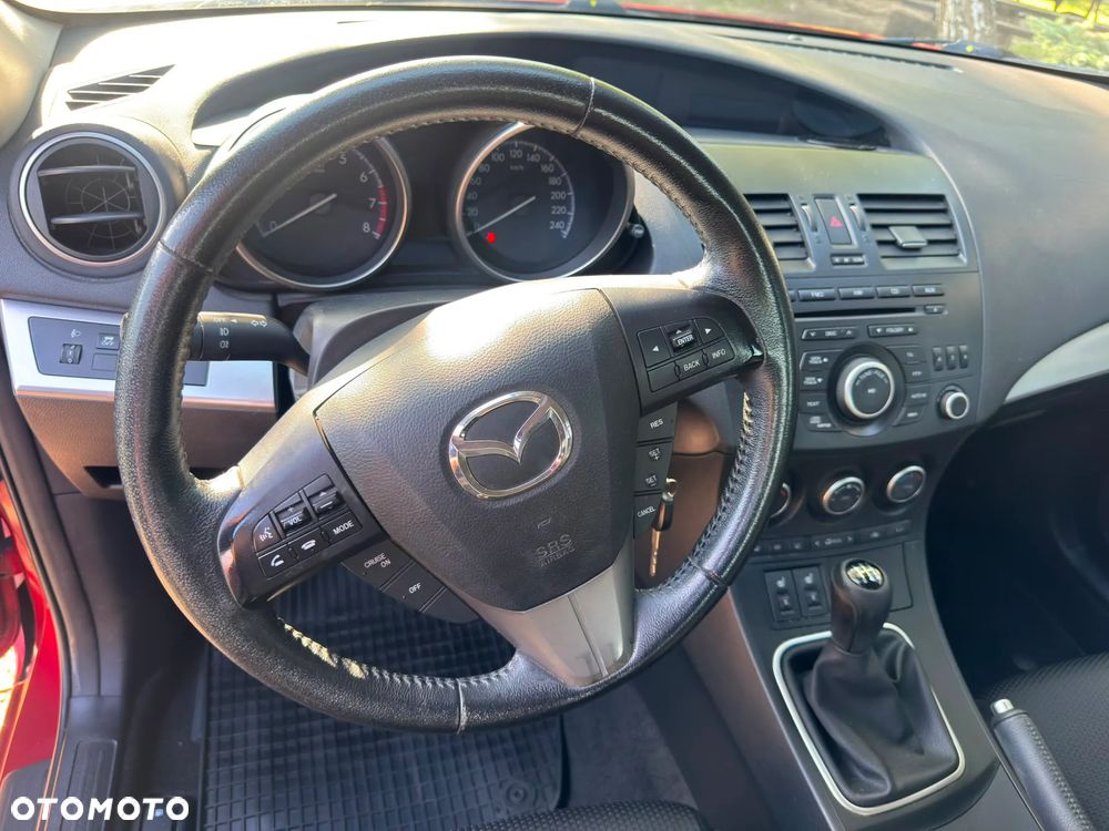 Mazda 3 - 9