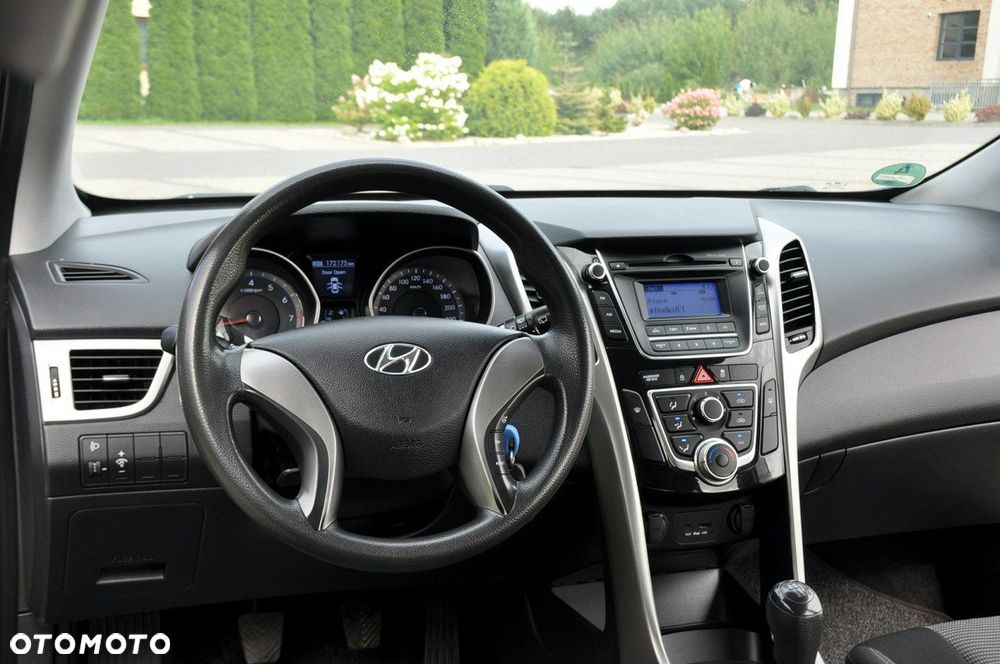 Hyundai i30 - 29