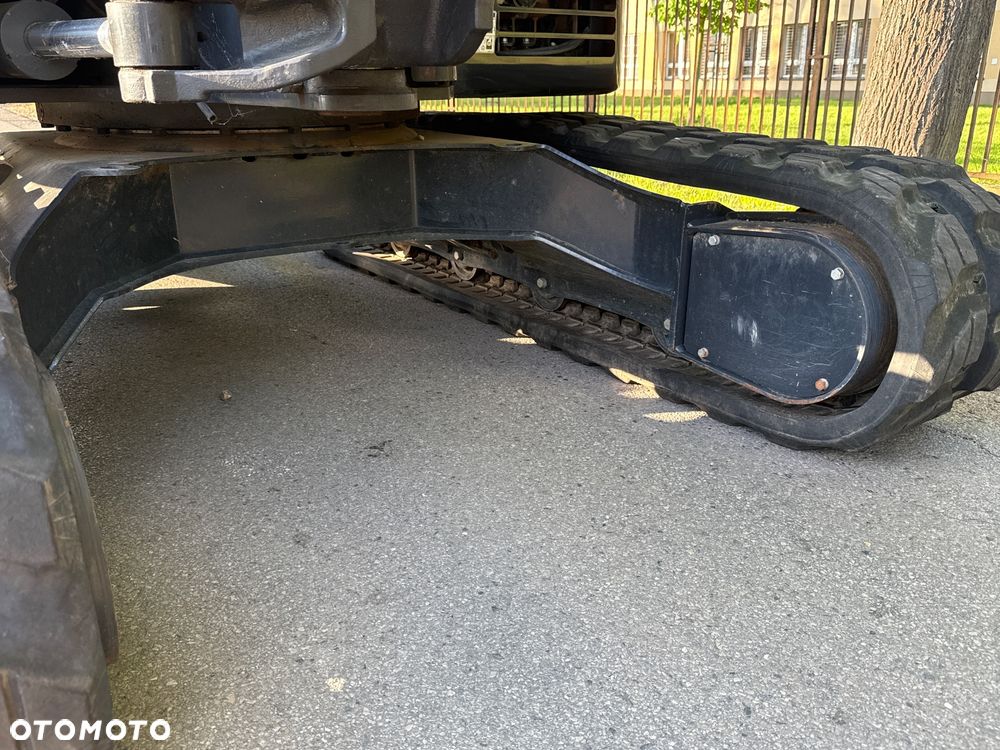 Yanmar Minikoparka Gąsienicowa ViO57 - 11