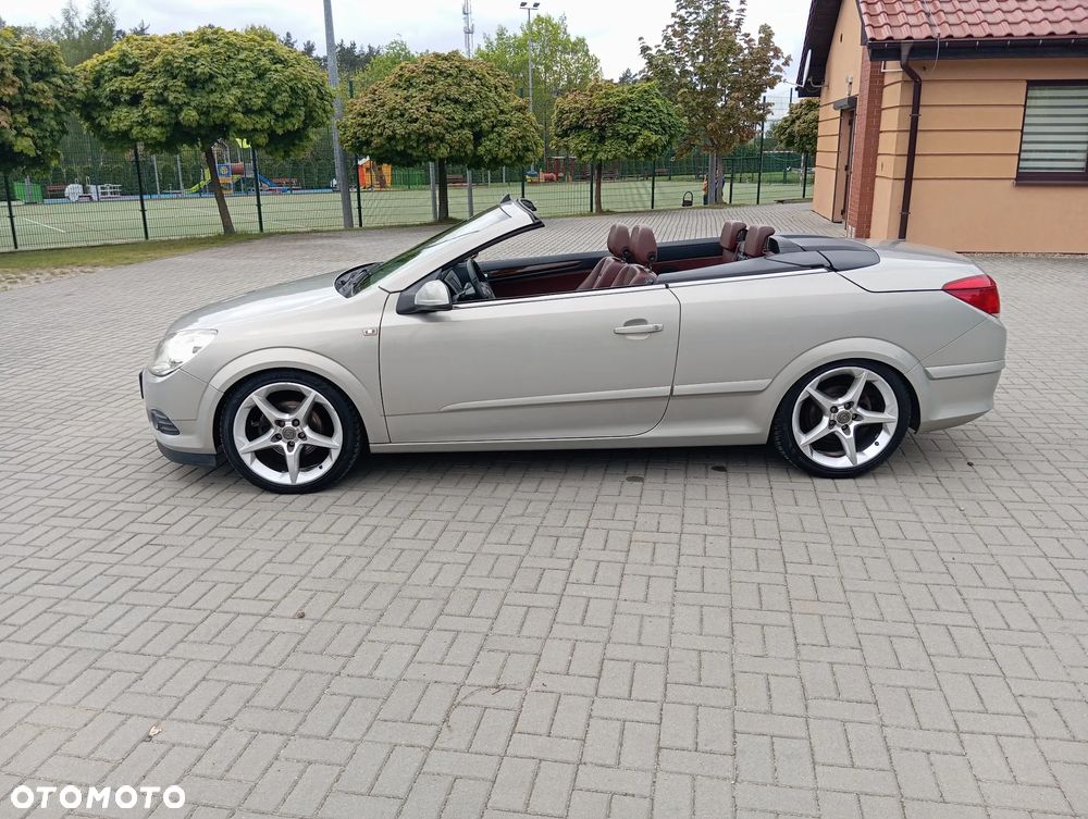 Opel Astra 1.8 Cosmo - 1