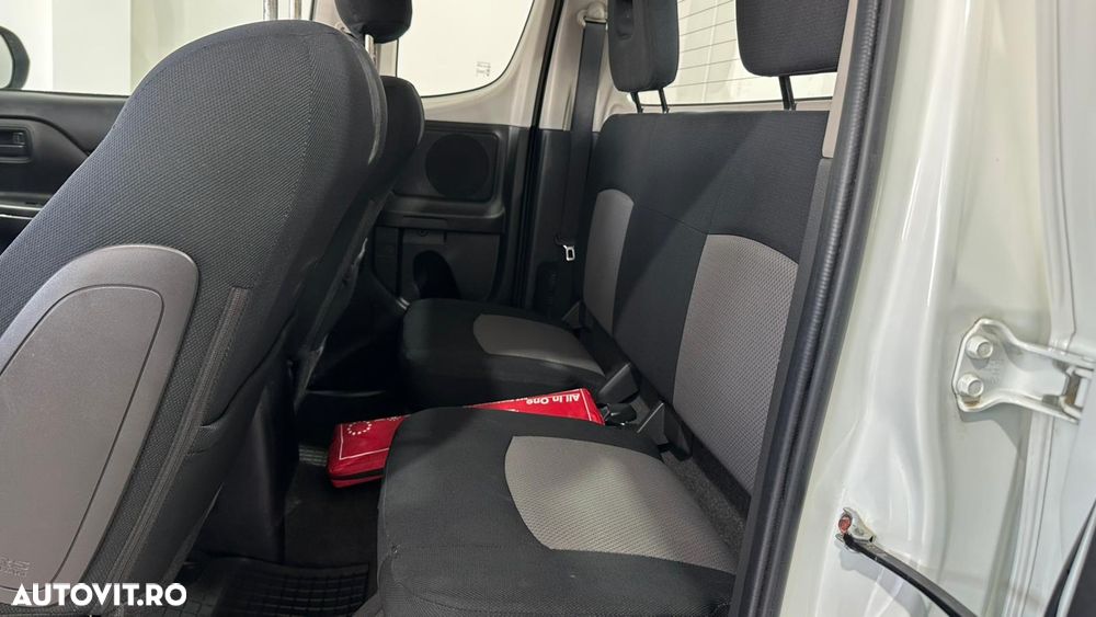 Mitsubishi L200 Double Cab 2.2 DI-D M/T Instyle - 14