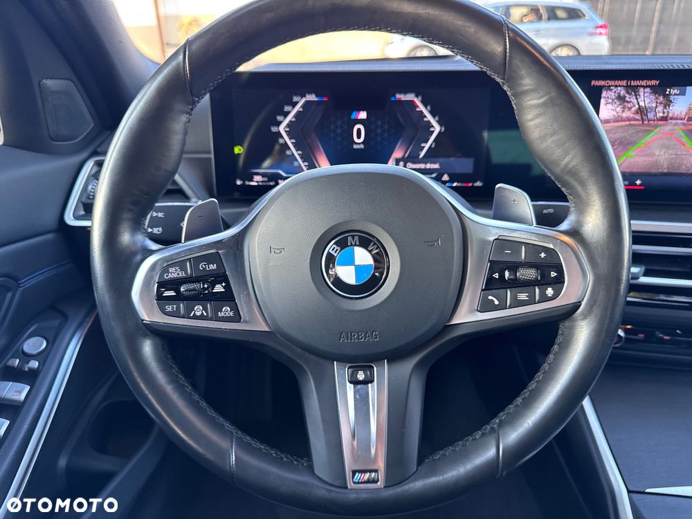 BMW Seria 3 320d xDrive M Sport sport - 32