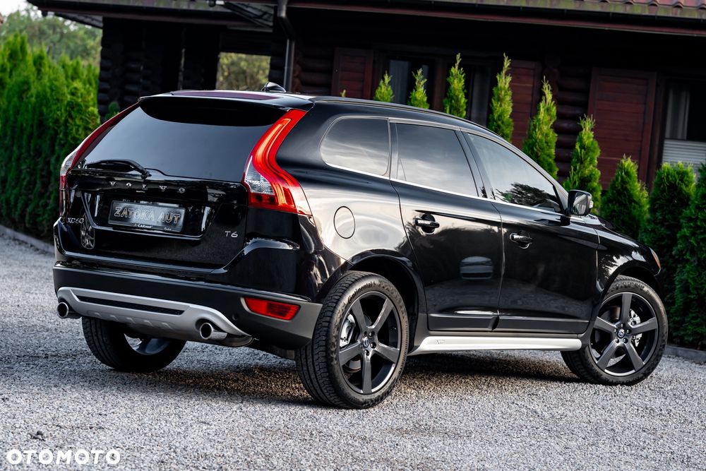 Volvo XC 60 T6 AWD R-Design - 13