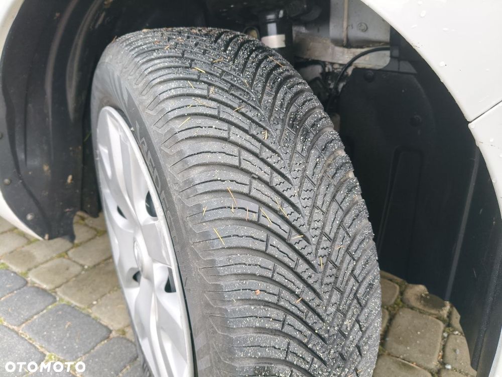 Nissan Leaf 30kWh Acenta - 15