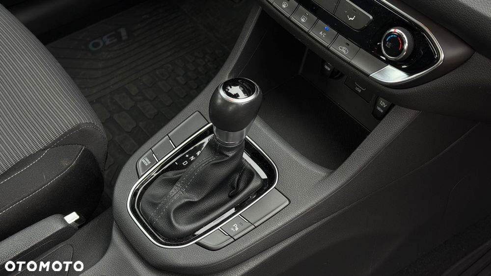Hyundai i30 1.0 T-GDI Comfort DCT - 30
