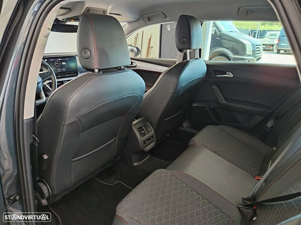 SEAT Leon ST 1.4 e-Hybrid FR DSG - 41