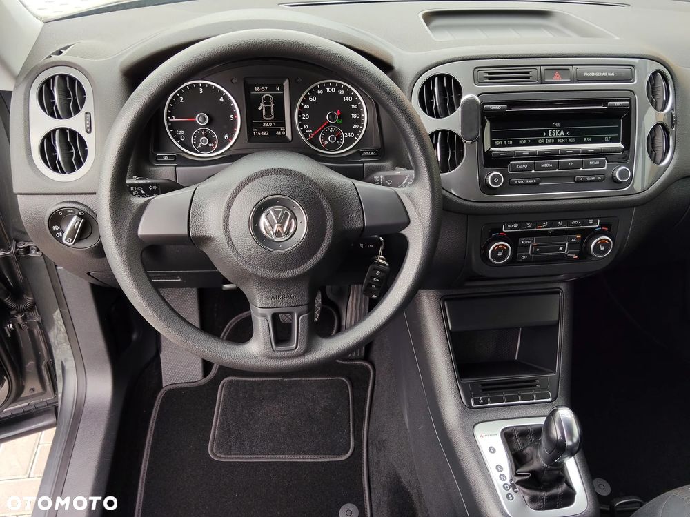 Volkswagen Tiguan 2.0 TDI DPF 4Motion BlueMotion Technology DSG Trend & Fun - 11