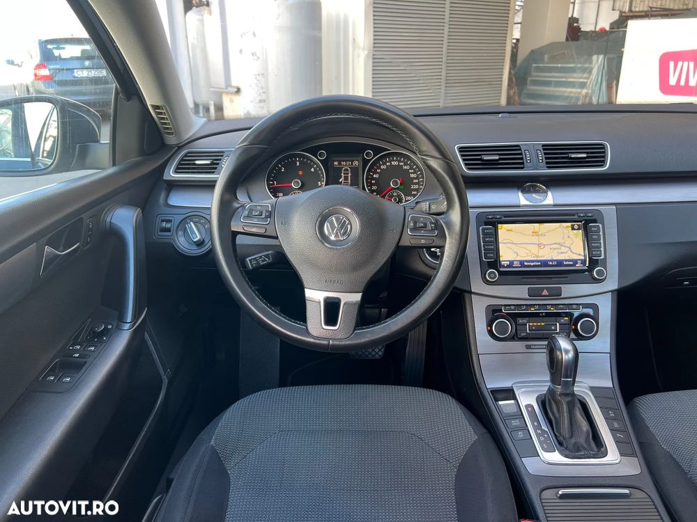 VOLKSWAGEN Passat 2011 — imagine 20