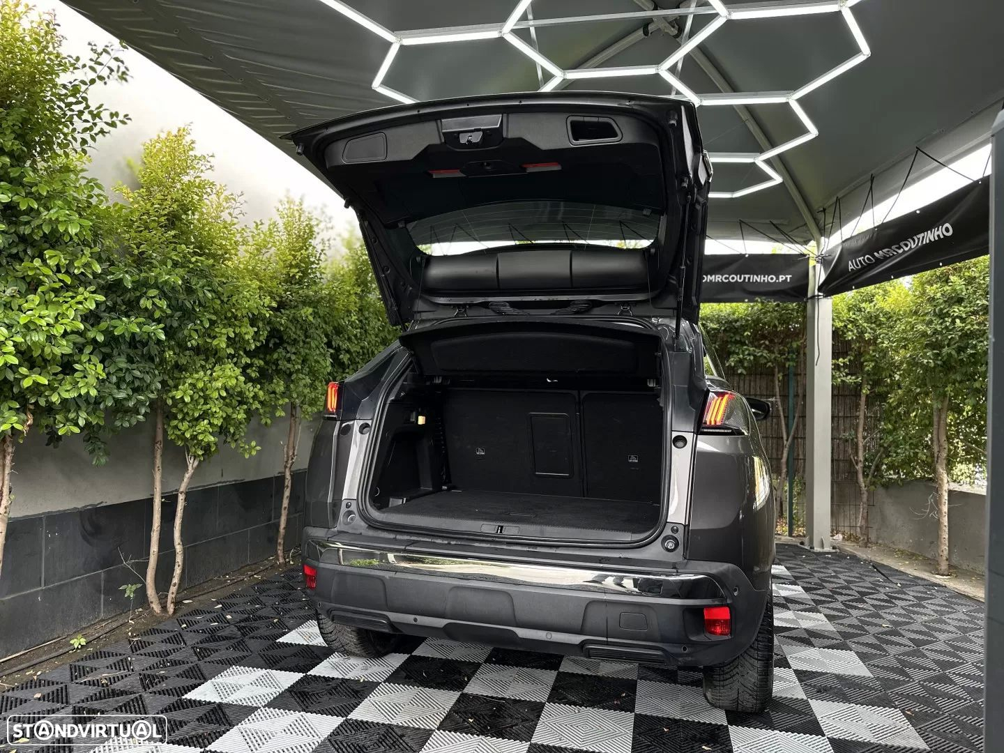 Peugeot 3008 PureTech 130 Stop & Start EAT6 Allure - 8