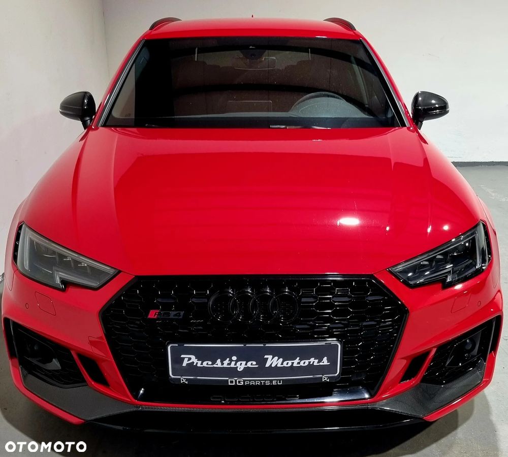 Audi RS4 Avant - 3