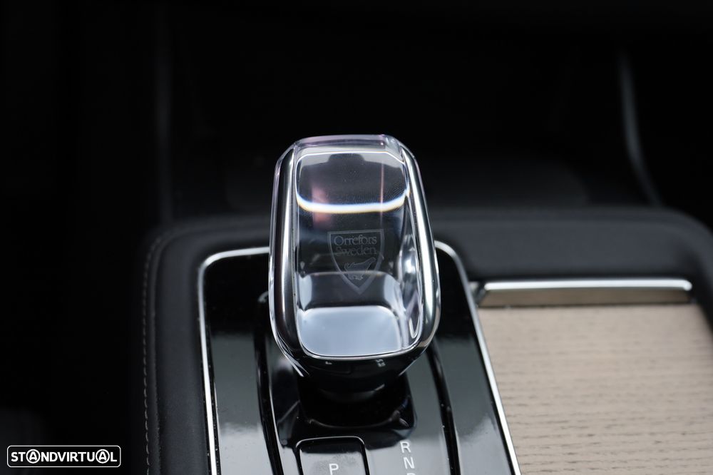 Volvo XC 90 2.0 T8 PHEV Plus Bright AWD - 23