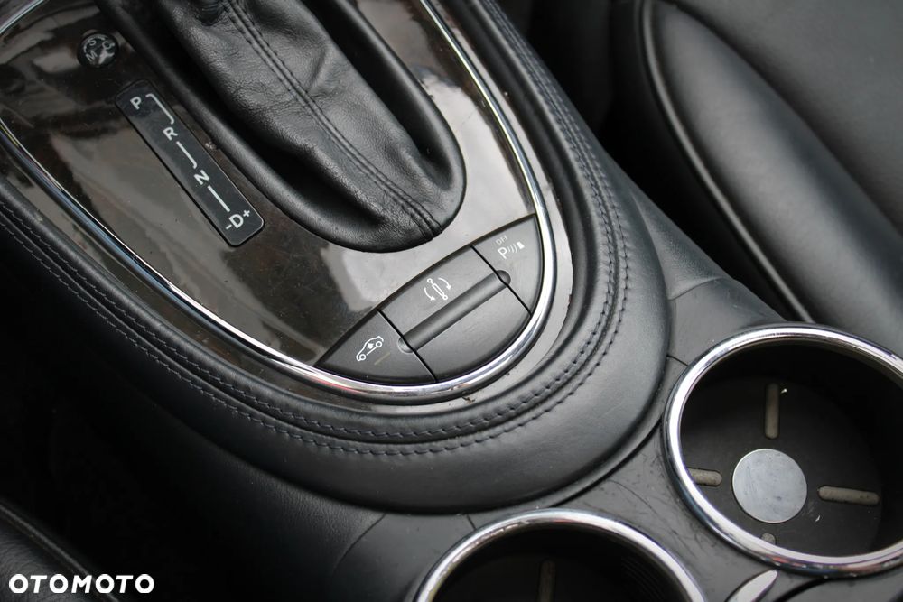 Mercedes-Benz CLS 500 - 21