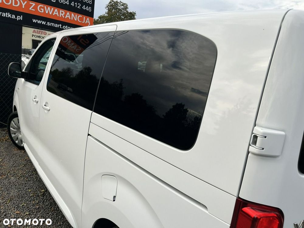 Opel Vivaro - 24