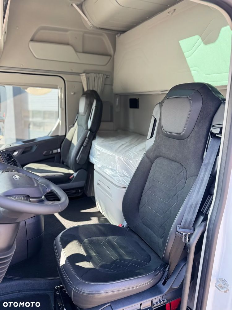 Ford F-MAX 510 Gen 2 - 17