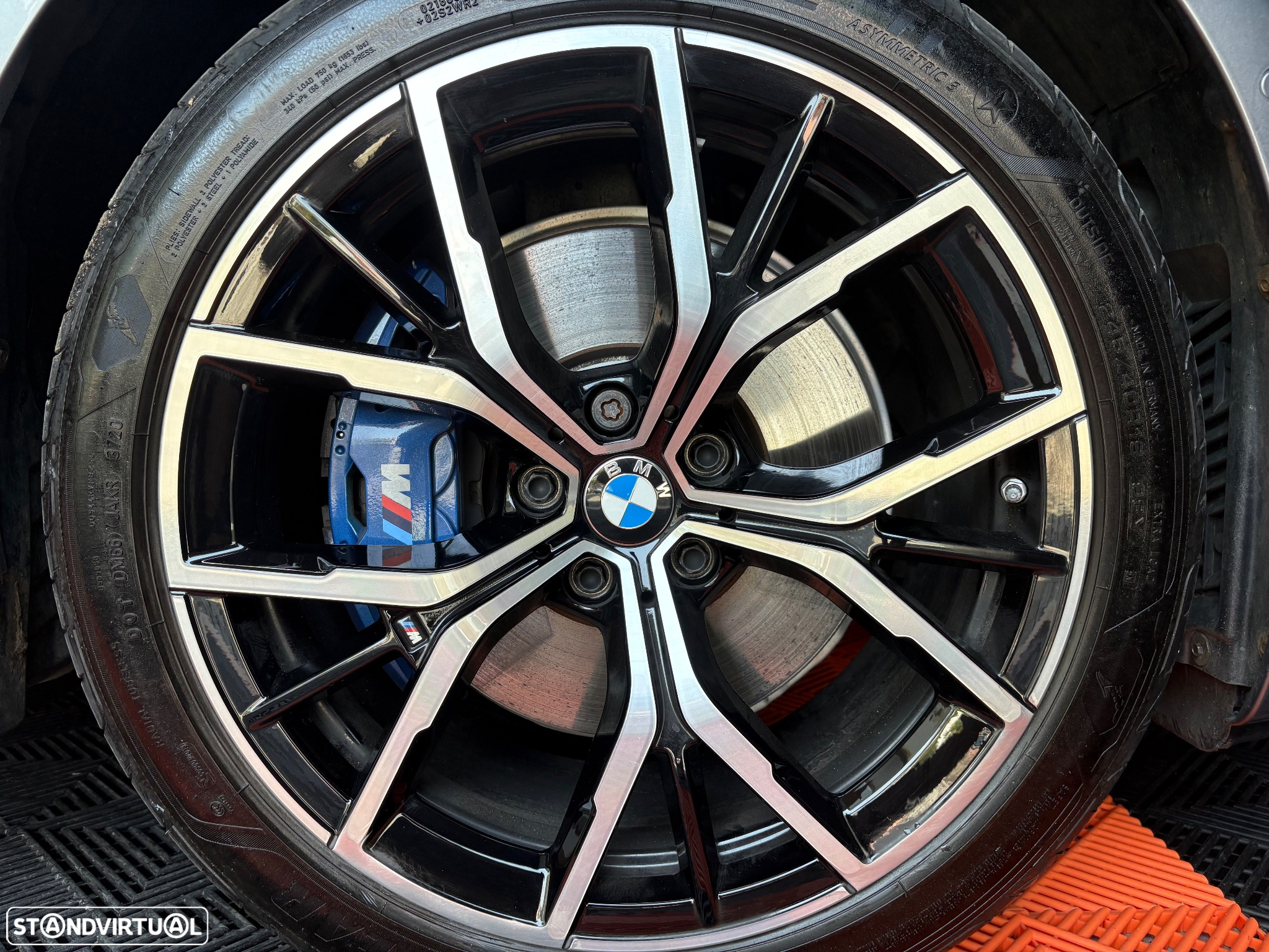 BMW 530 e Pack Desportivo M - 25