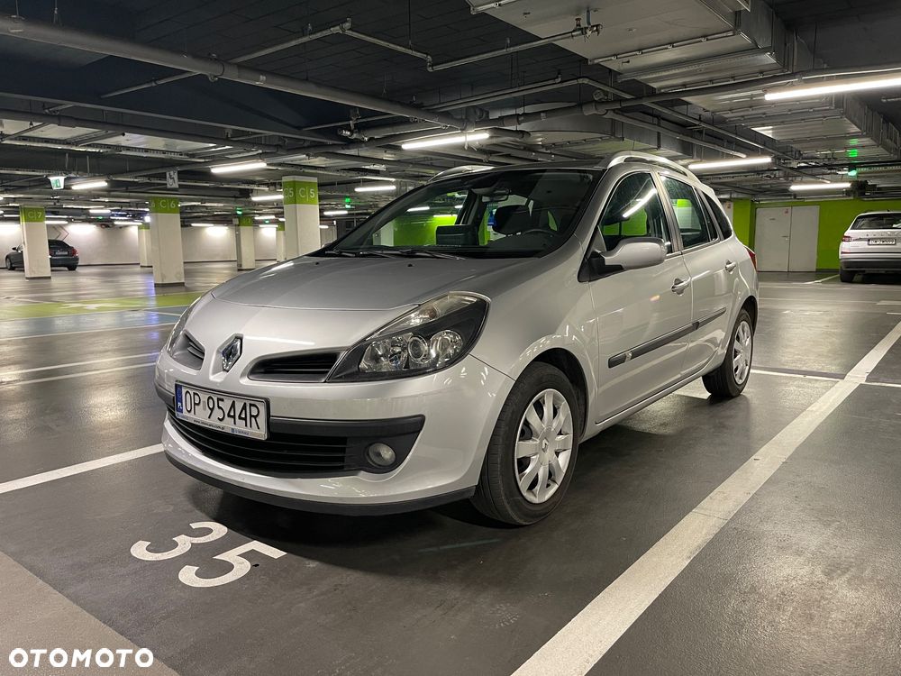 Renault Clio - 1