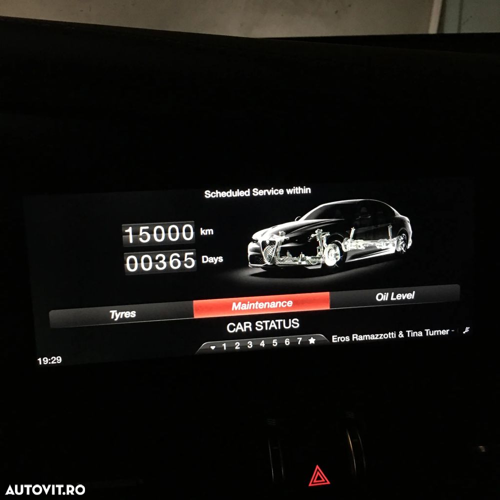 Alfa Romeo Giulia 2.0 Turbo 16V AT8 Veloce - 6