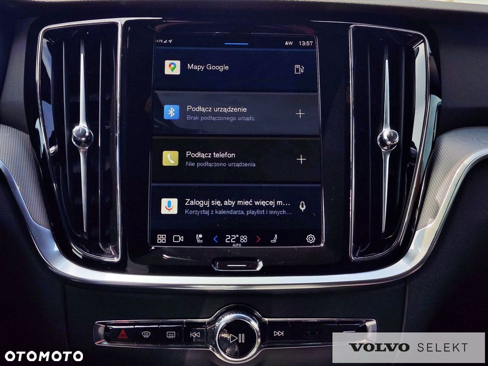 Volvo V60 Cross Country - 18