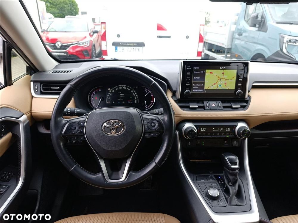 Toyota RAV4 - 13
