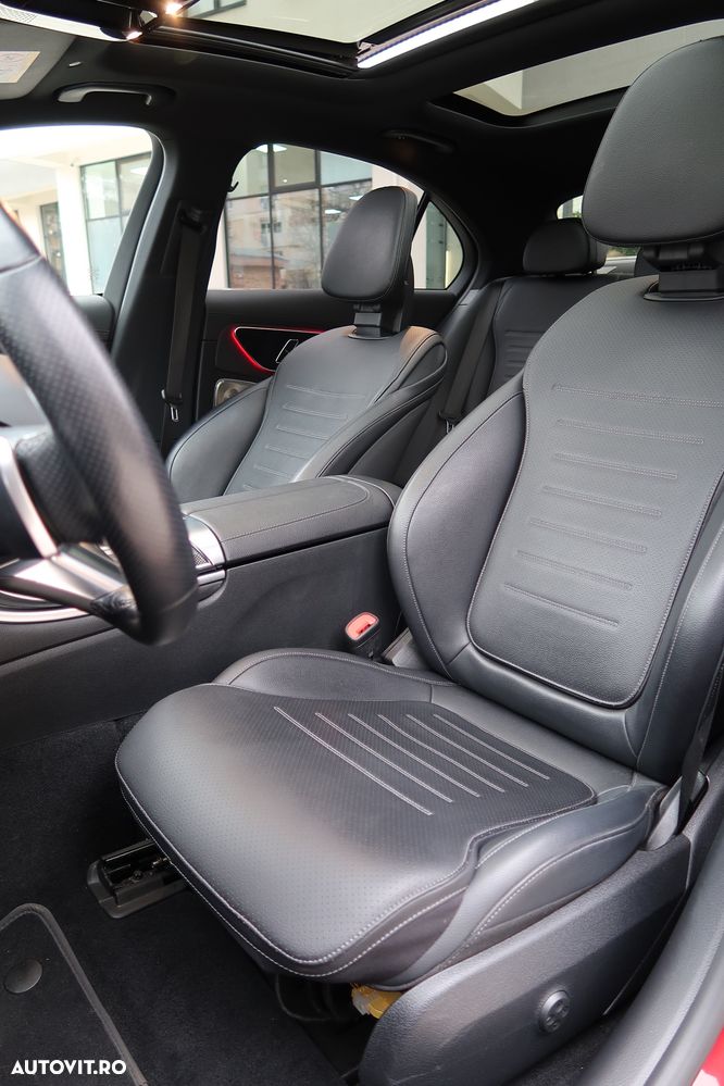Mercedes-Benz C 300 4MATIC 9G-TRONIC AMG Line - 6