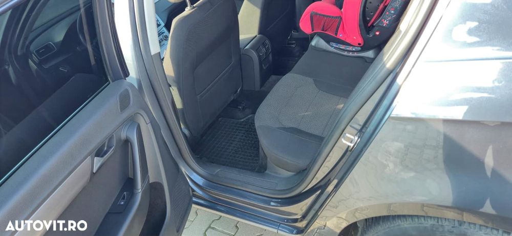 Volkswagen Passat 2.0 TDI BlueMotion Tehnology Comfortline - 28