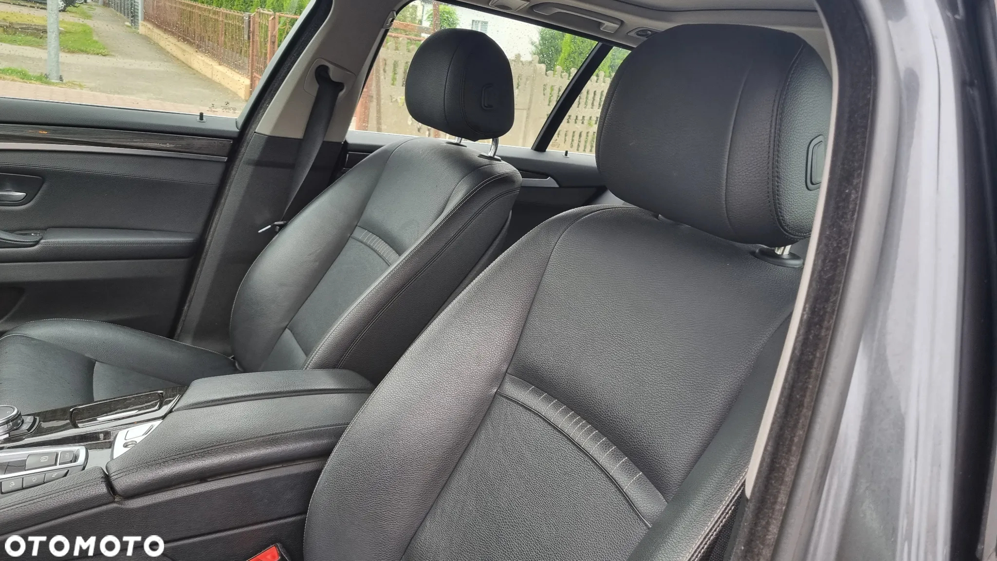 BMW Seria 5 520d Luxury Line - 37