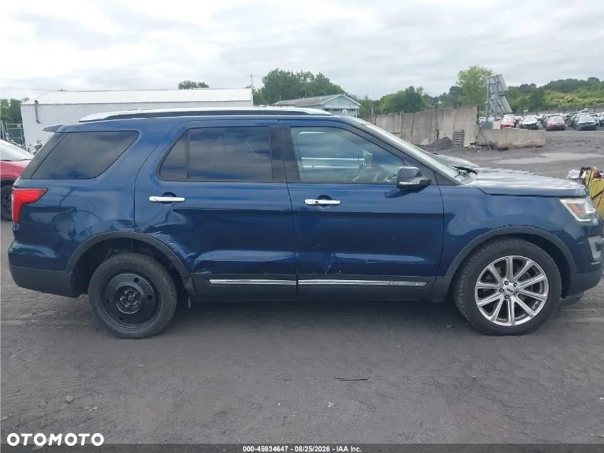 Ford Explorer - 30