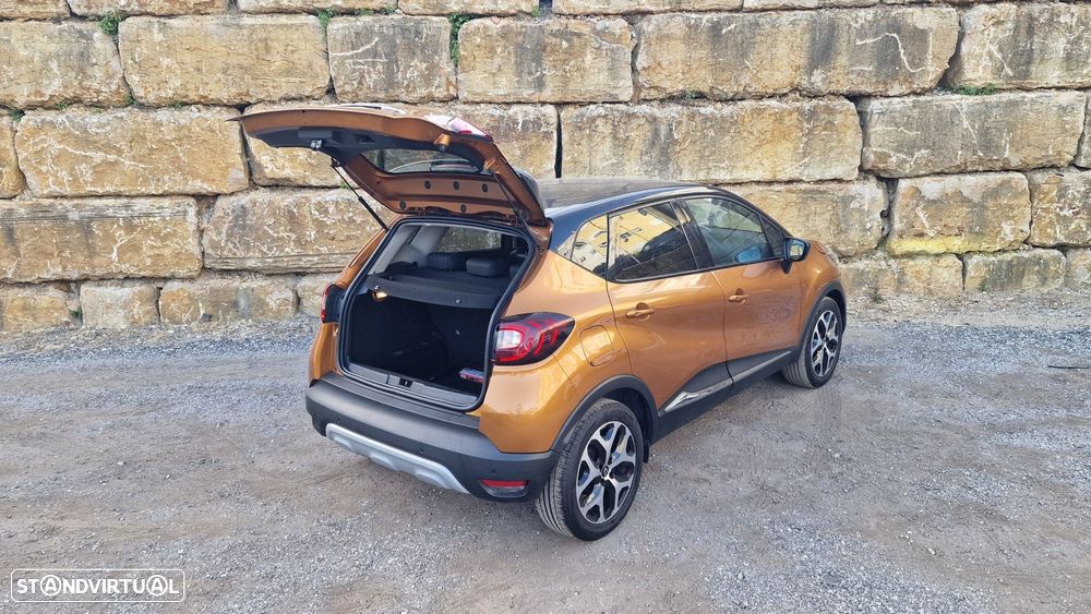 Renault Captur 1.5 dCi Exclusive EDC - 29