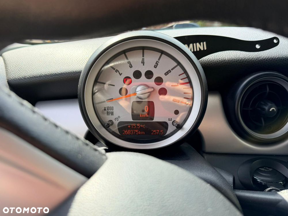 MINI ONE - 6