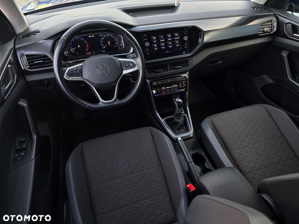 Volkswagen T-Cross 1.5 TSI ACT Style DSG - 25