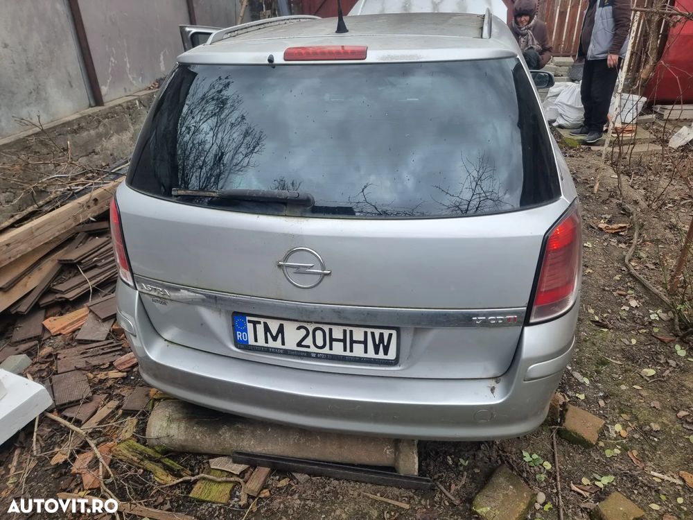 Opel Astra 1.7 CDTI - 4