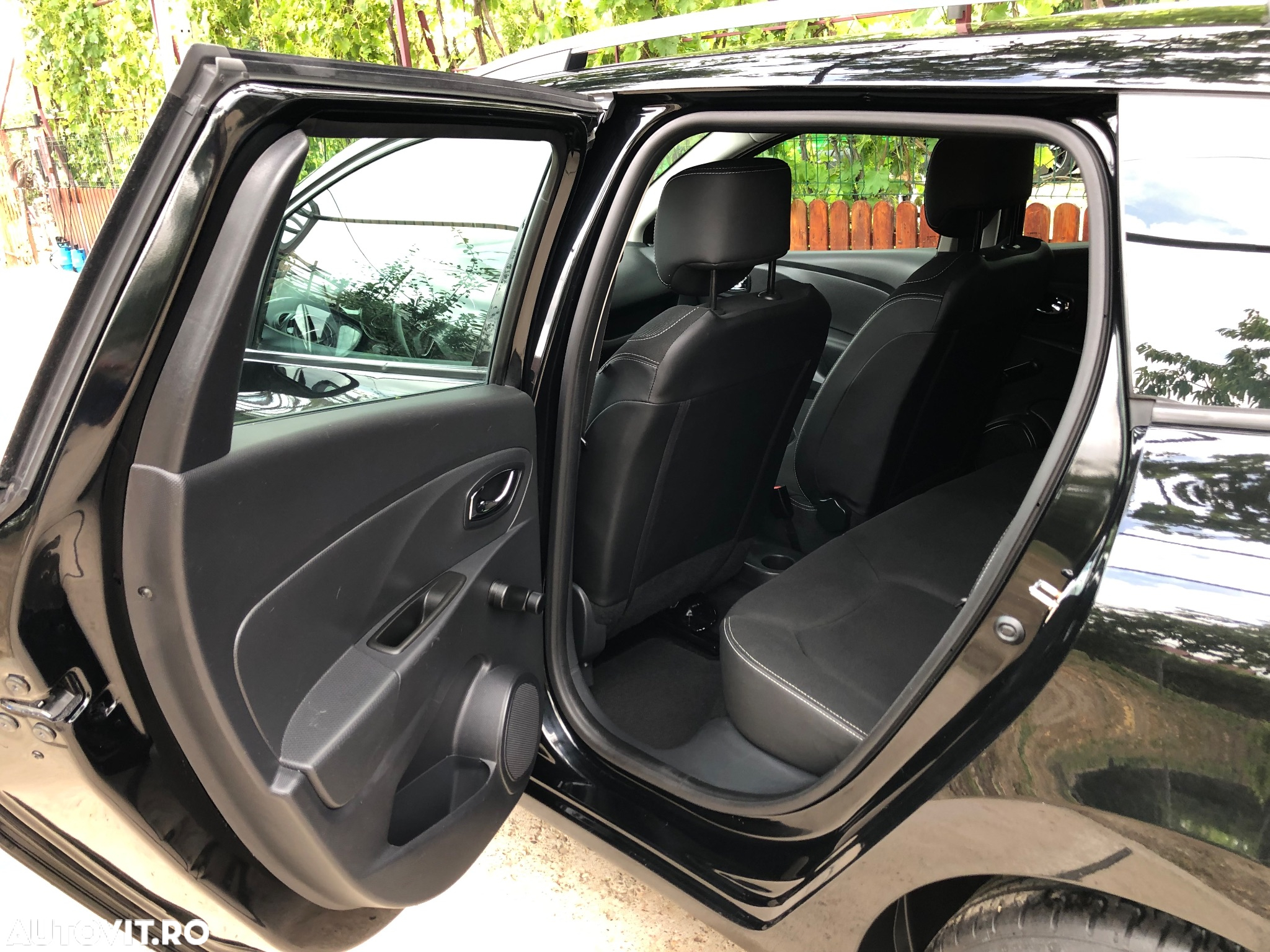 Renault Clio (Energy) dCi 90 Bose Edition - 17