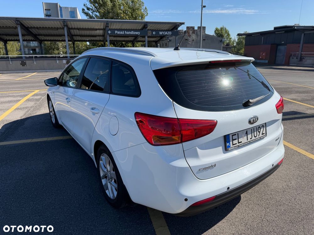Kia Ceed 1.6 CRDi M - 6