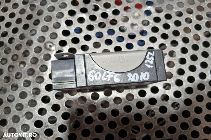 Amplificator antena 5M0035570B 7617310031 5M0035570B 7617310031 Volks - 2