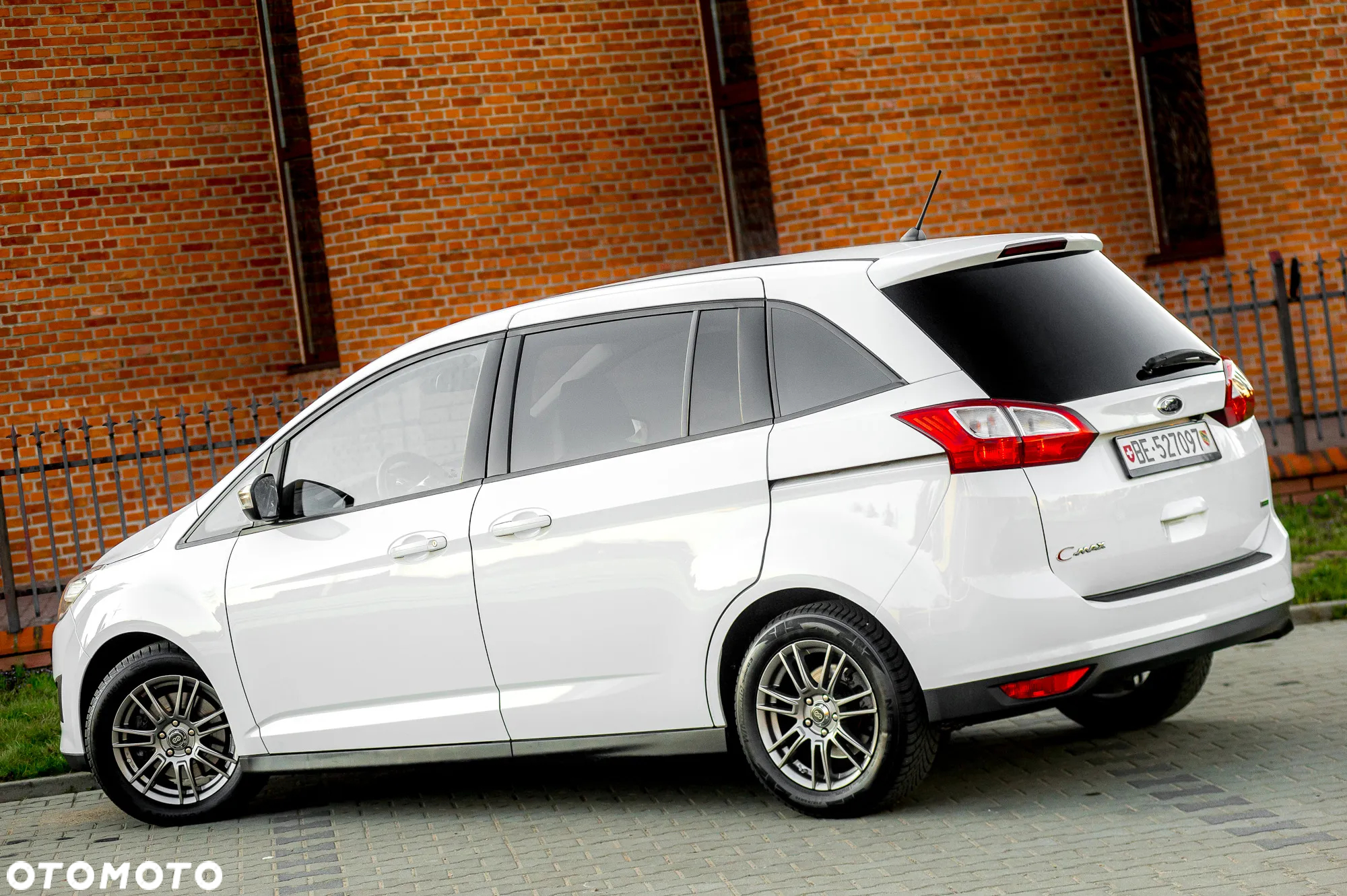 Ford Grand C-MAX 1.0 EcoBoost Start-Stopp-System Titanium - 3
