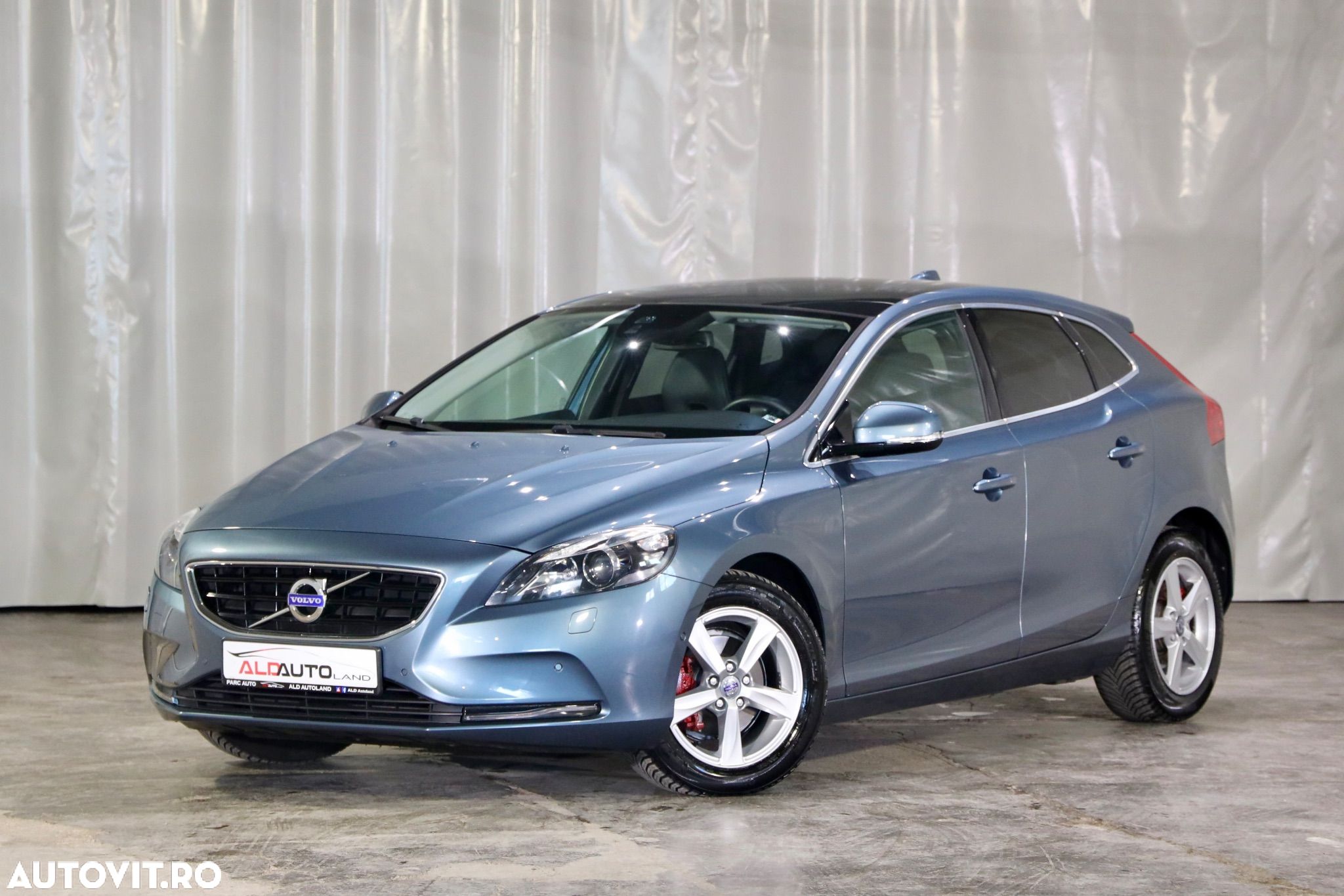 Volvo V40 D2 - 1