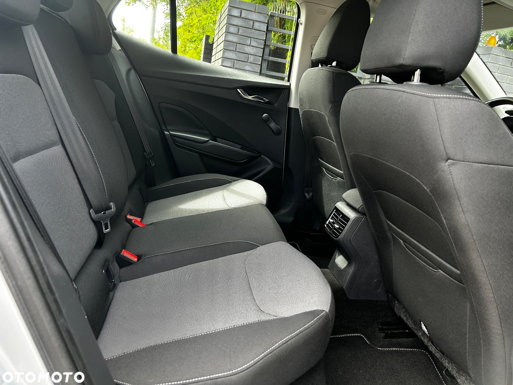 Skoda Fabia 1.0 TSI Monte Carlo - 30