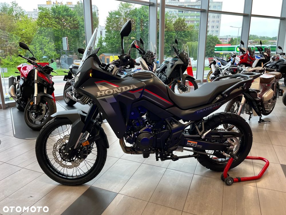 Honda Transalp - 9