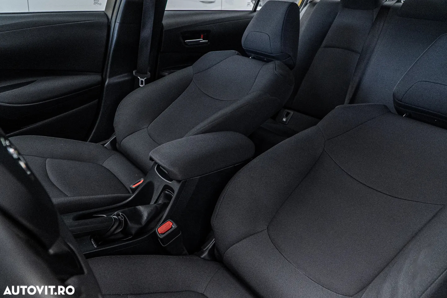 Toyota Corolla Sedan 1.6 Business - 11