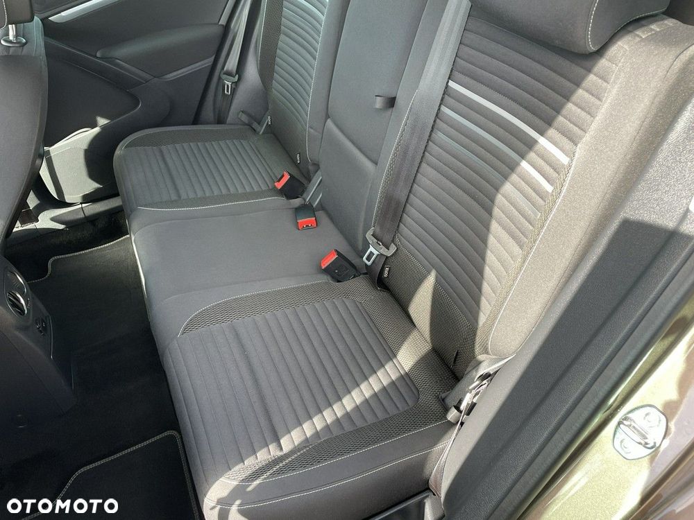 Volkswagen Tiguan 1.4 TSI R-Style - 25