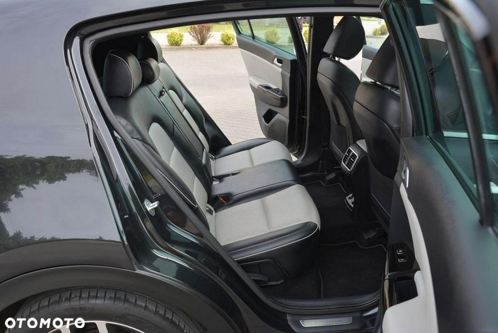 Kia Sportage 1.6 T-GDI AWD DCT GT LINE - 16