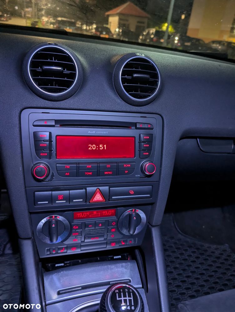 Audi A3 3-drzwiowe 1.4 TFSI S line Sportpaket - 10