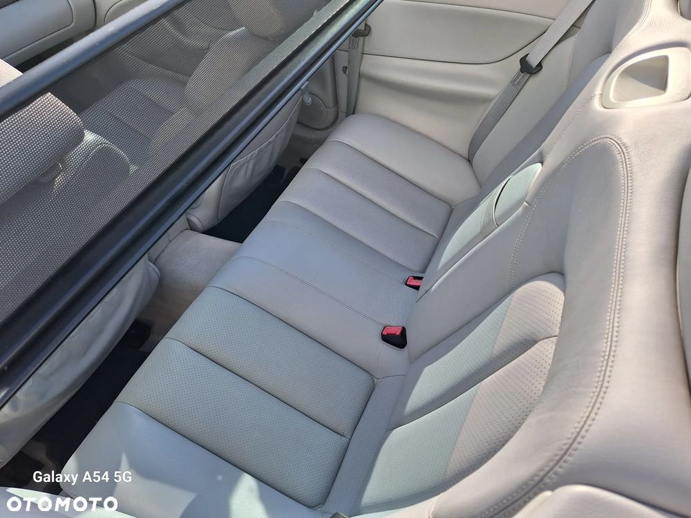 Mercedes-Benz CLK - 17
