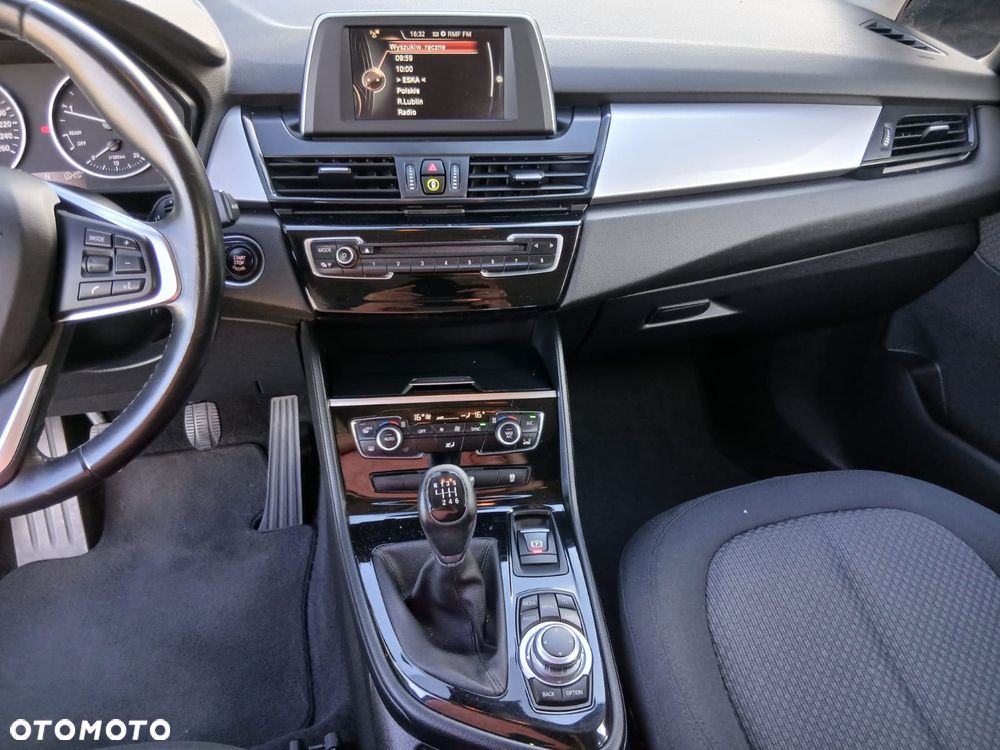 BMW Seria 2 218d xDrive Luxury Line - 26