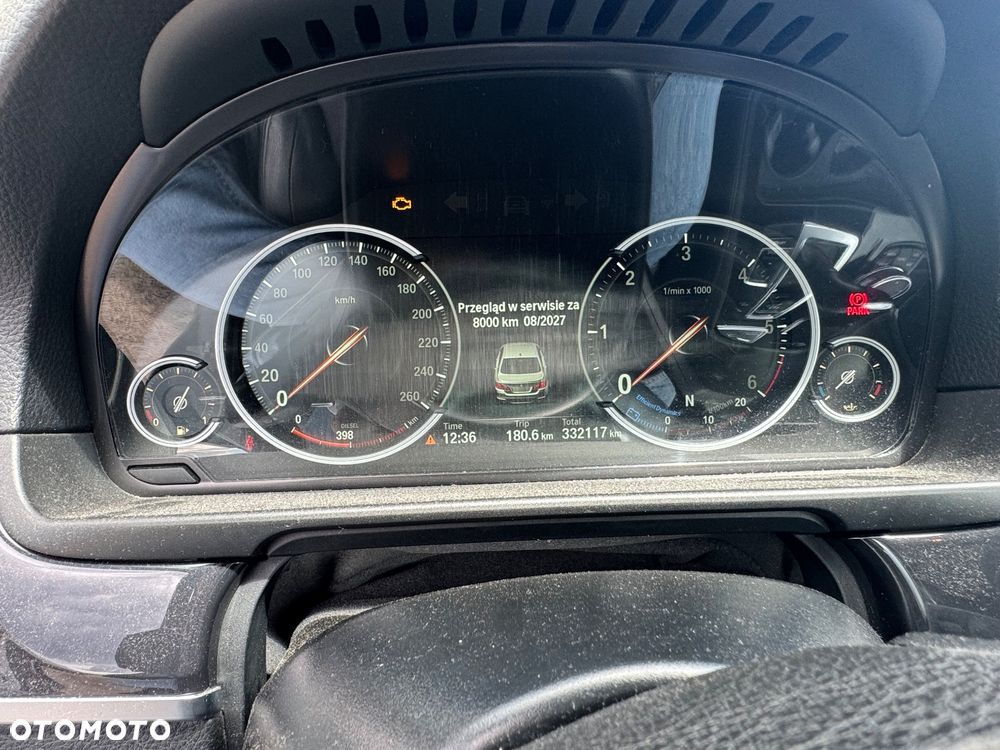 BMW Seria 5 535d xDrive - 10