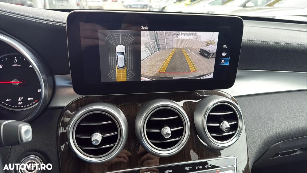 Mercedes-Benz GLC - 15