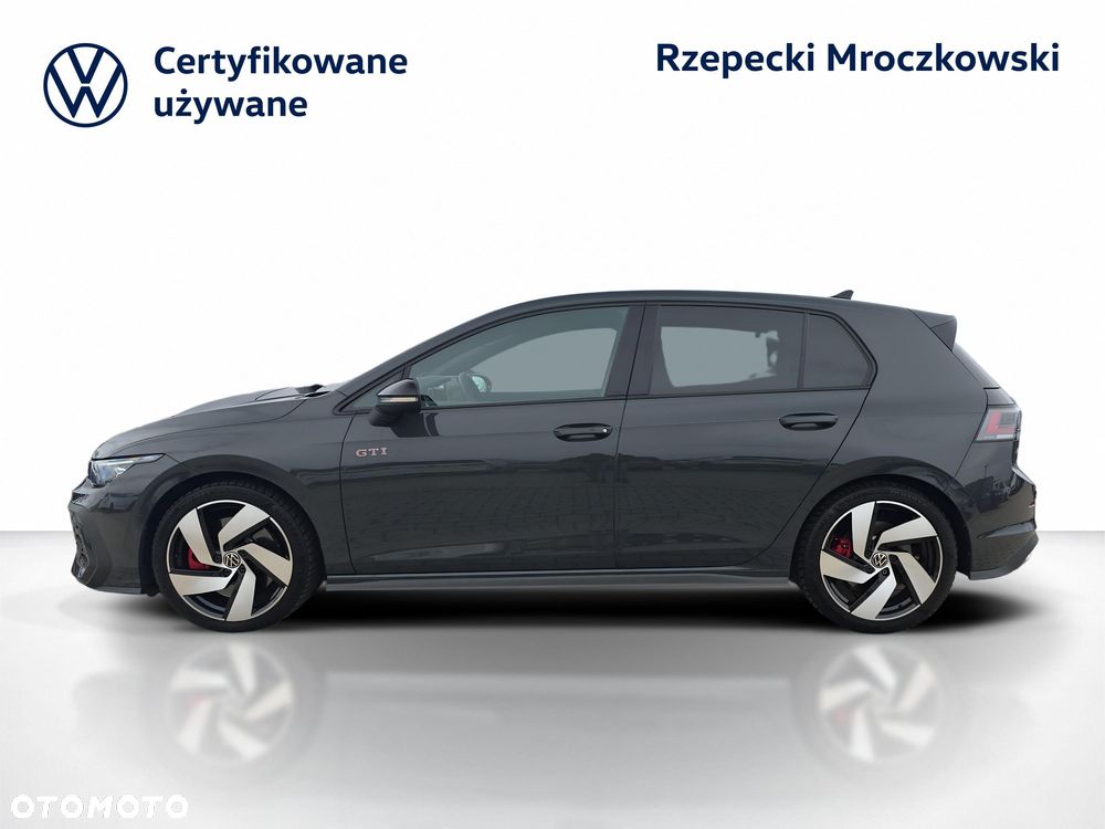Volkswagen Golf - 3