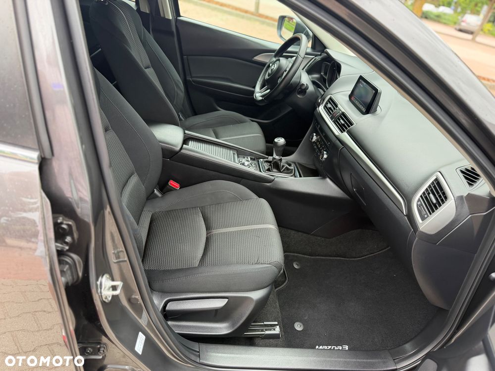 Mazda 3 1.5 D Skyenergy - 28