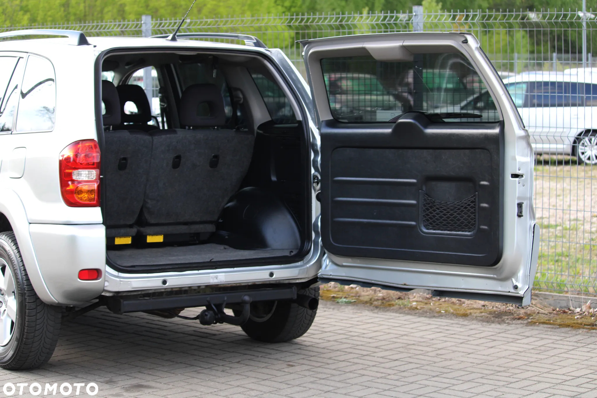 Toyota RAV4 - 33