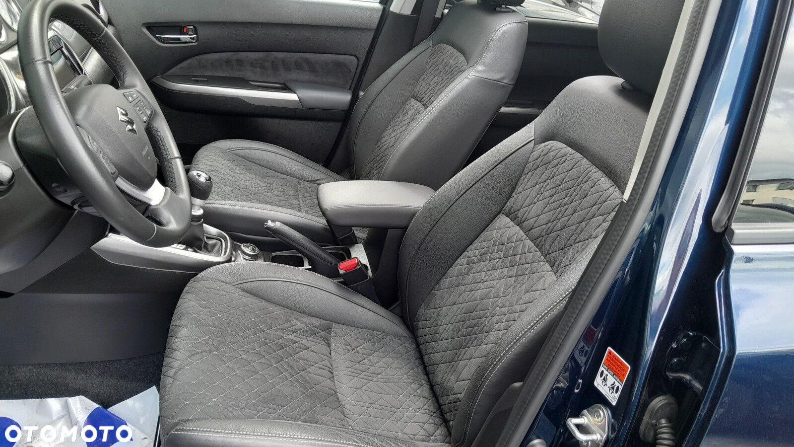 Suzuki Vitara - 25